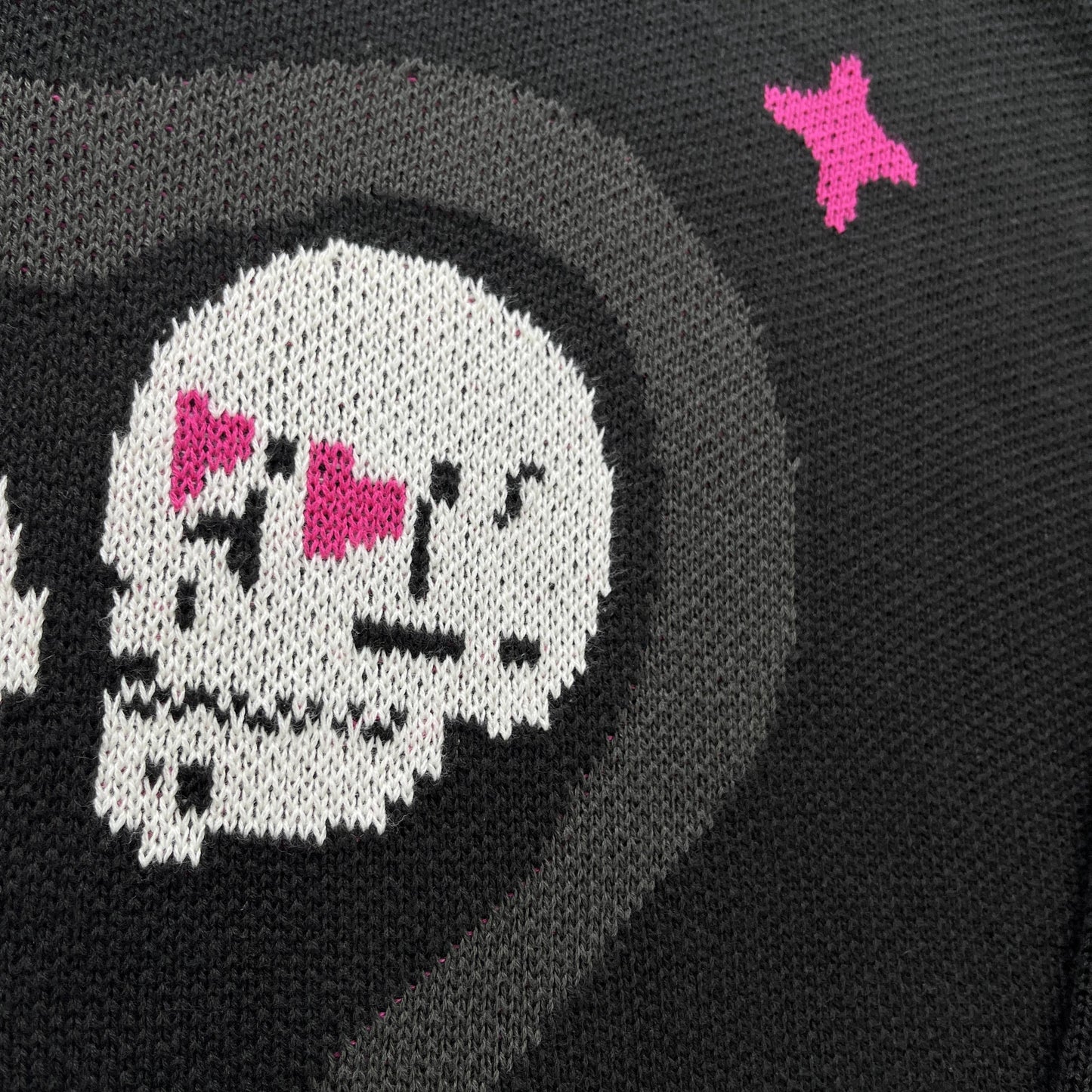 Pull Cœur-Crâne Cassé