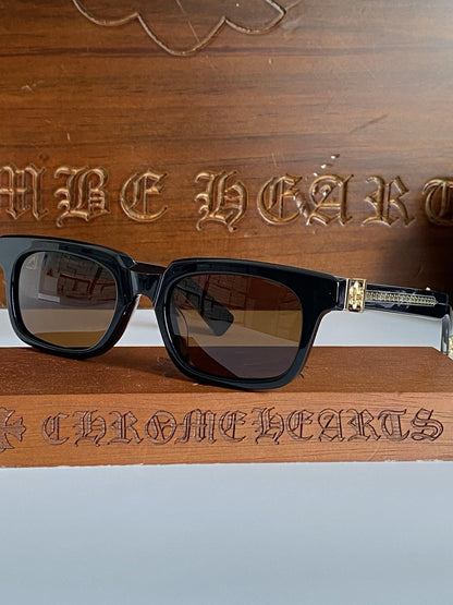 Lunettes Chrome Hearts