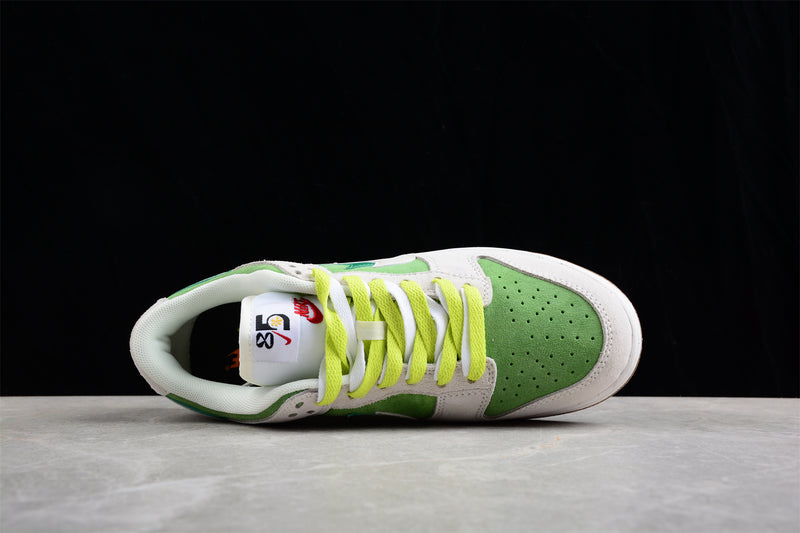 Nike Dunk Low SE 85 Avocado