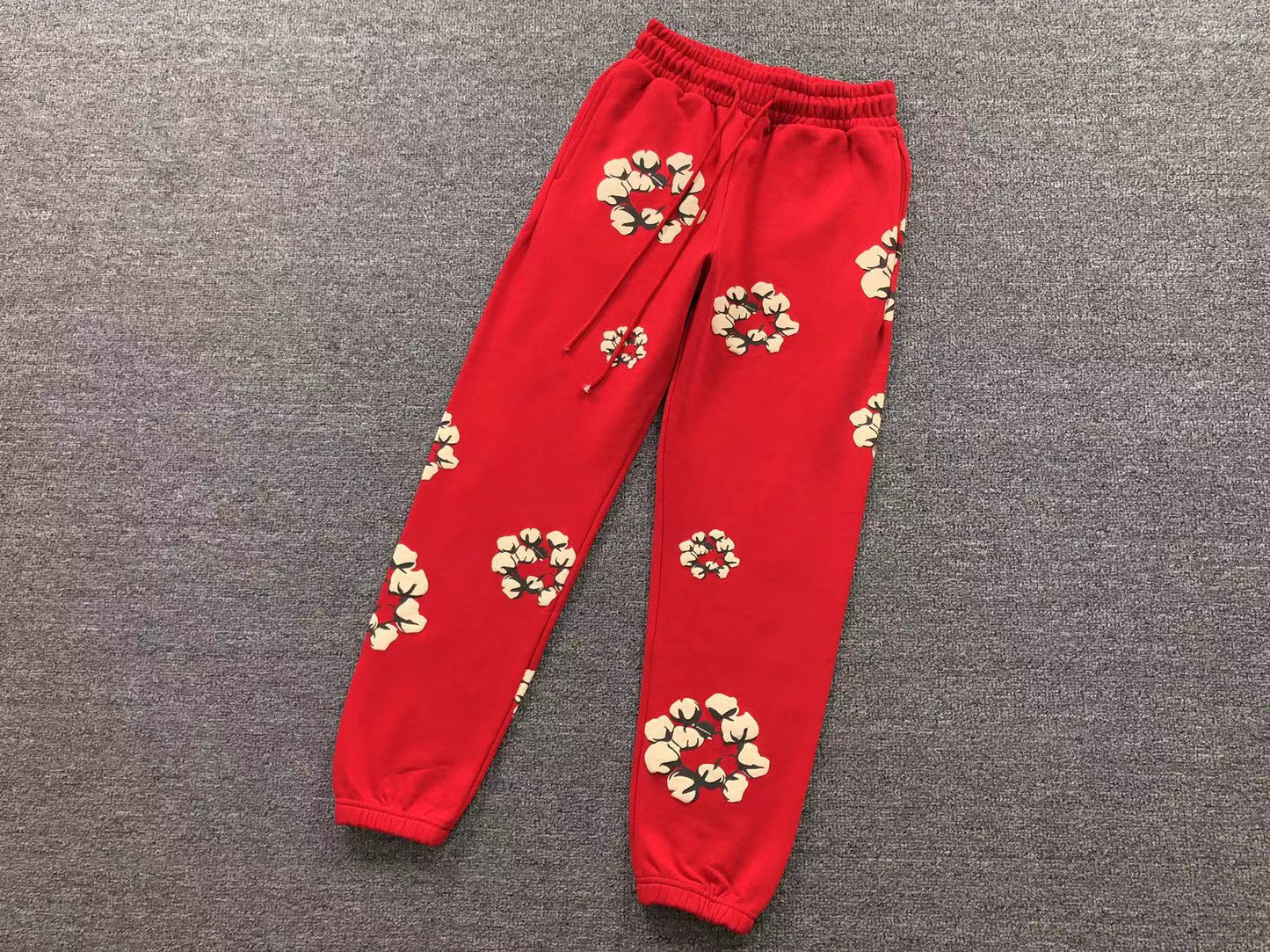 Costume Denim Tears