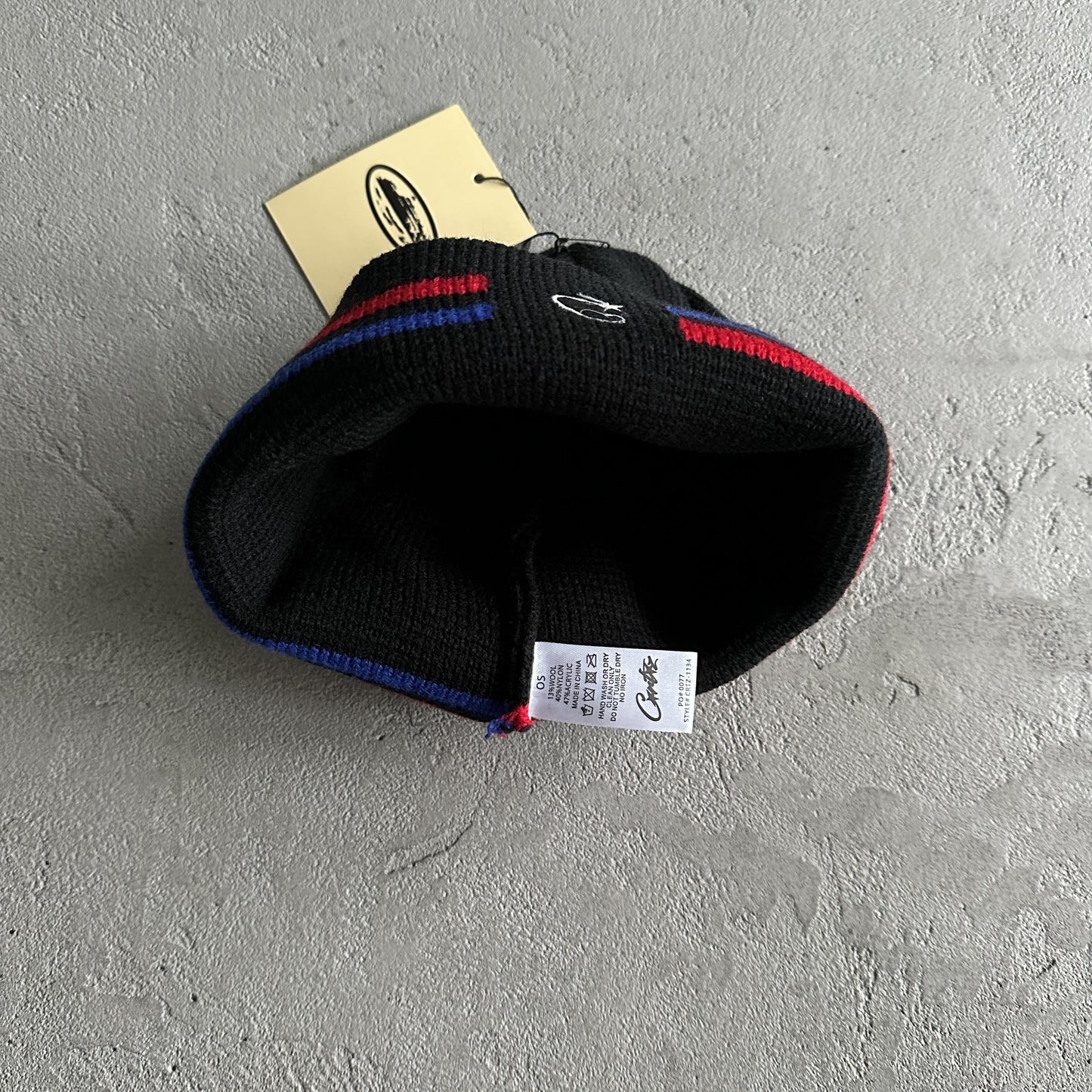 Bonnet Rayé Corteiz Noir Rouge Bleu