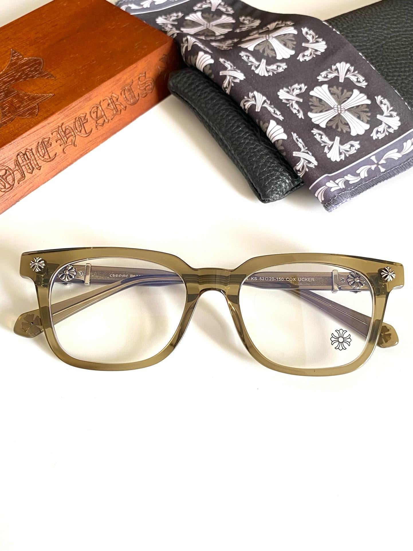 Lunettes Chrome Hearts