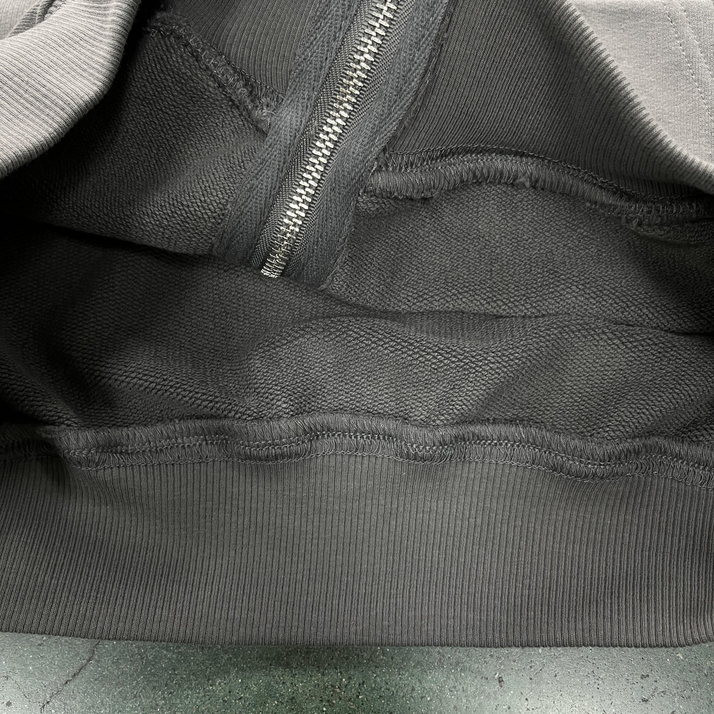 Sweat à capuche zippé Broken P Planet