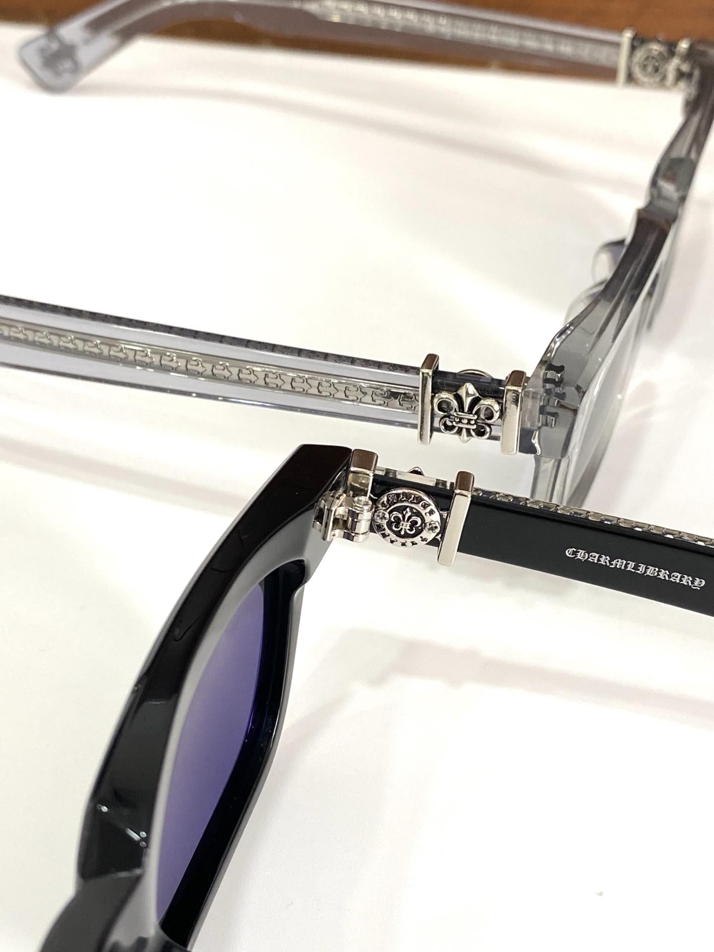 Lunettes Chrome Hearts