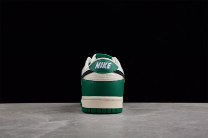 Nike Dunk Low SE Lottery Pack Malachitgrün