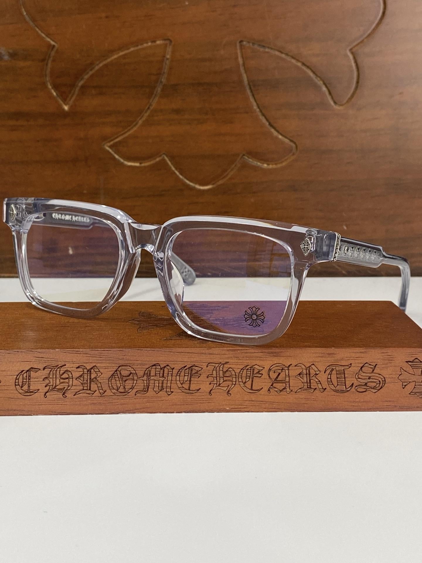 Lunettes Chrome Hearts