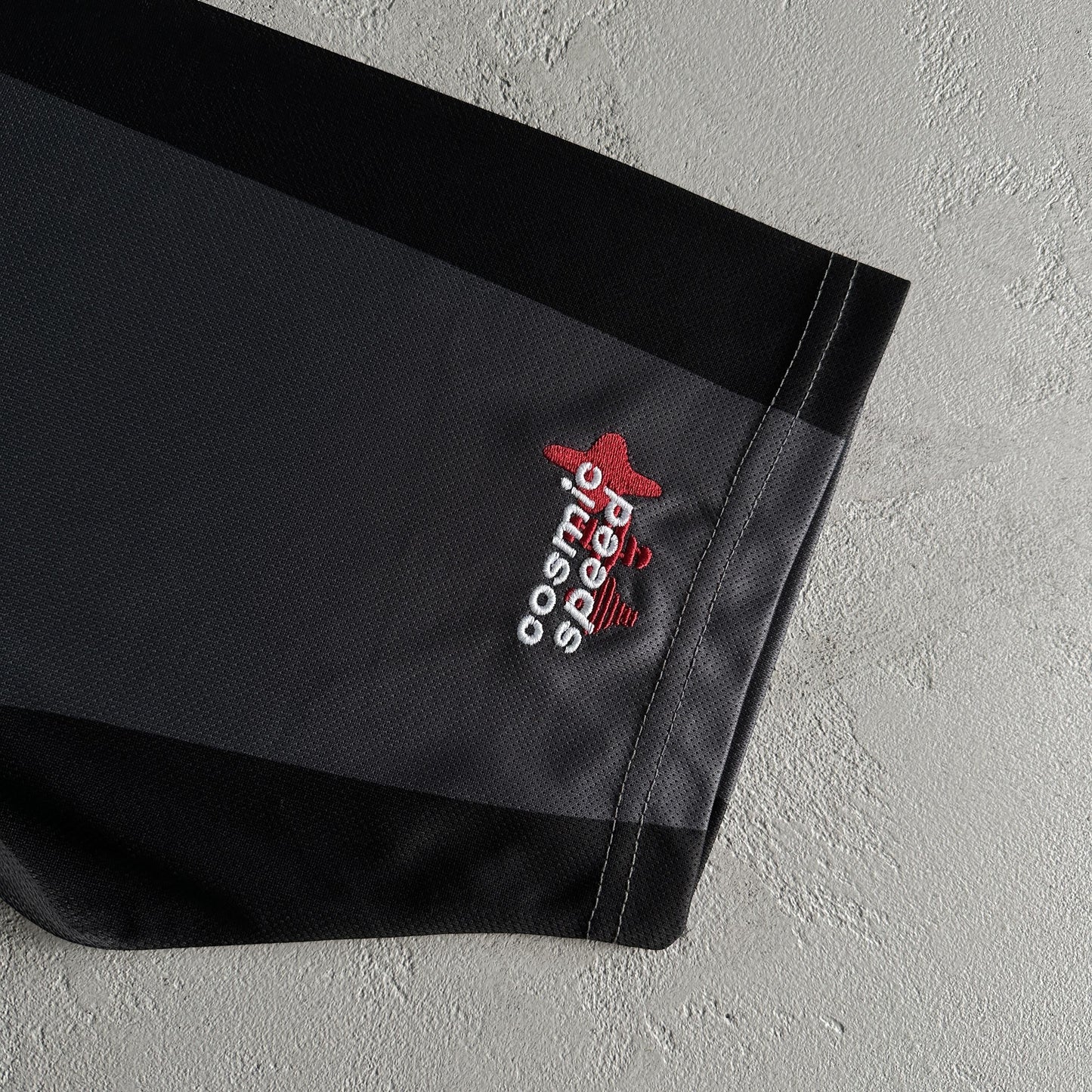 T-shirt de football Broken P