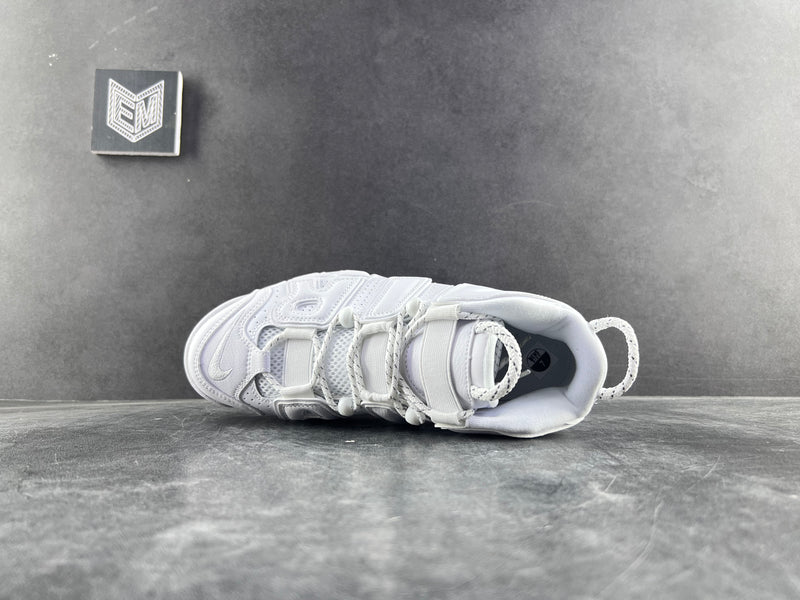 Nike Air More Uptempo "Tripple White"