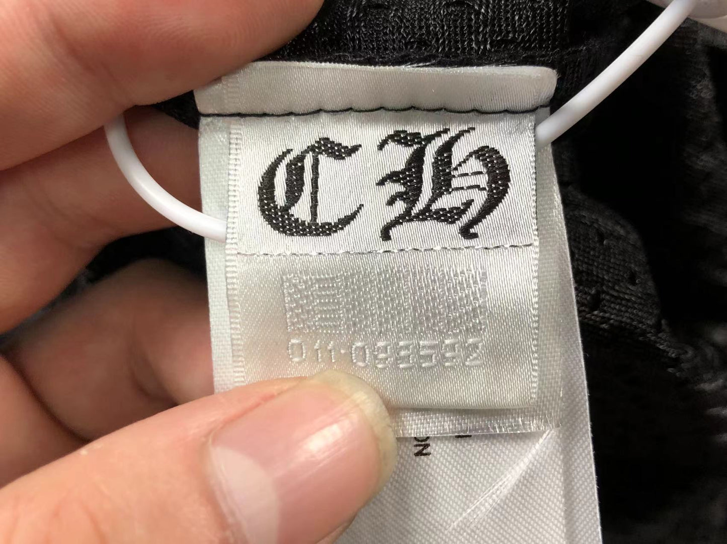 Ensemble court Chrome Hearts