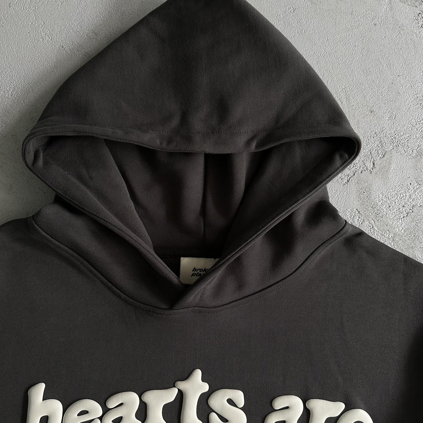 Sweat à capuche « Broken P Hearts Are Made To Be Broken »