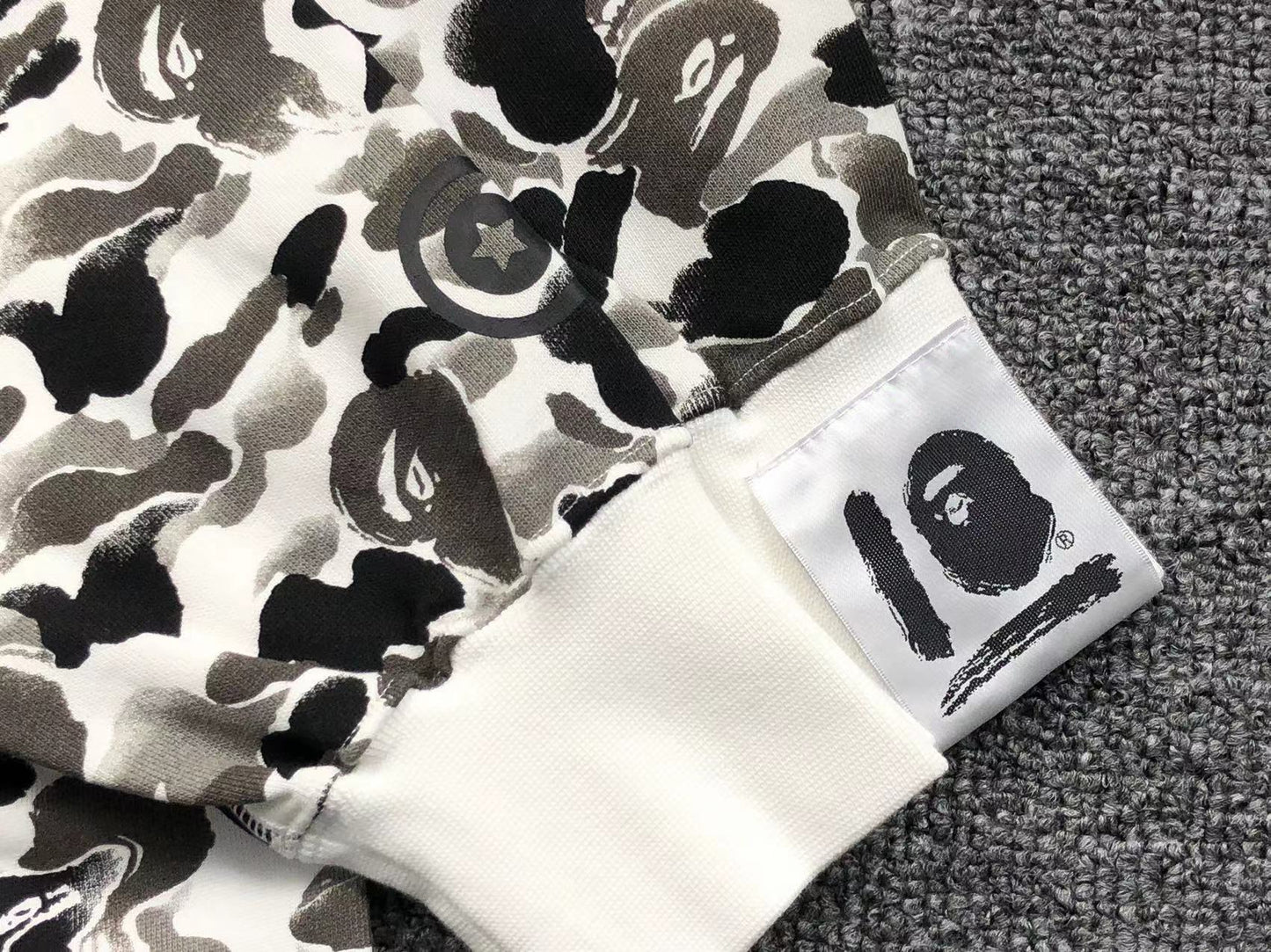Sweat à capuche Bape