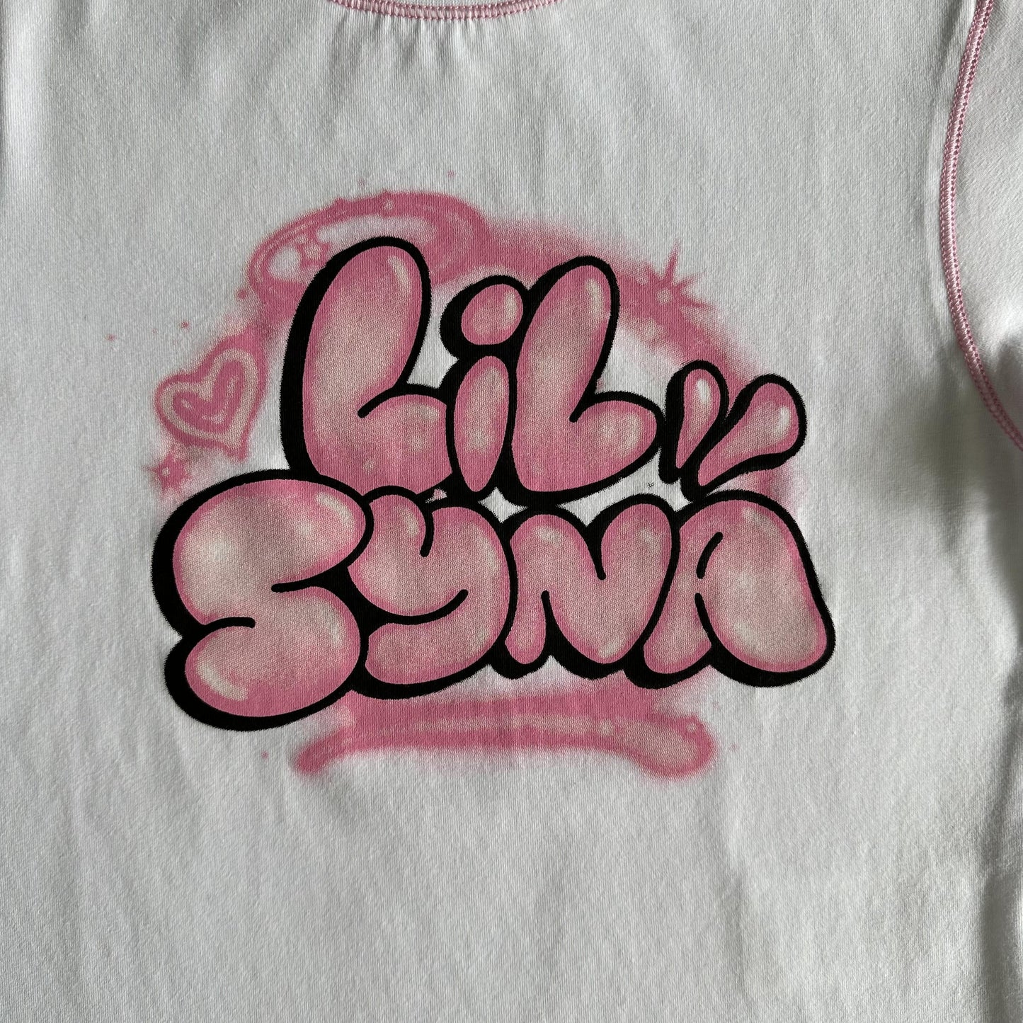 T-shirt court Synaworld pour femme