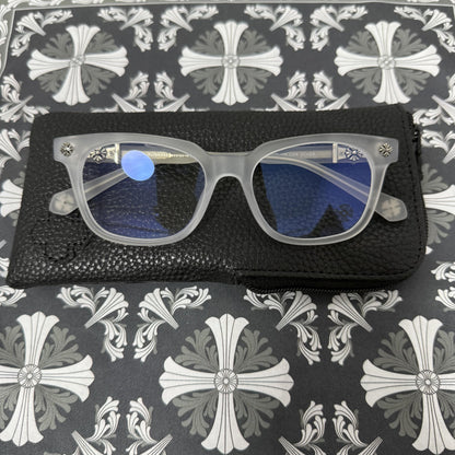 Lunettes Chrome Hearts