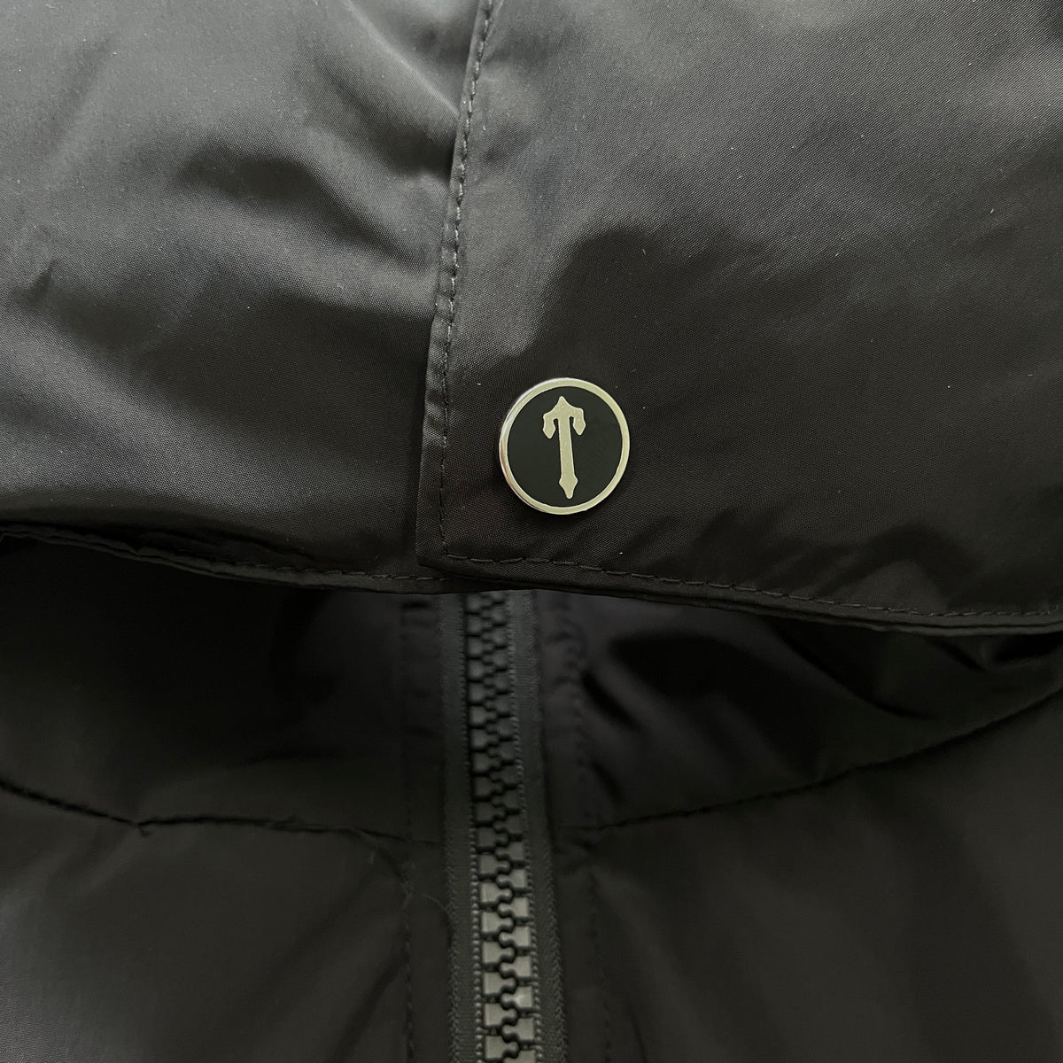 Chaqueta acolchada Trapstar con capucha desmontable
