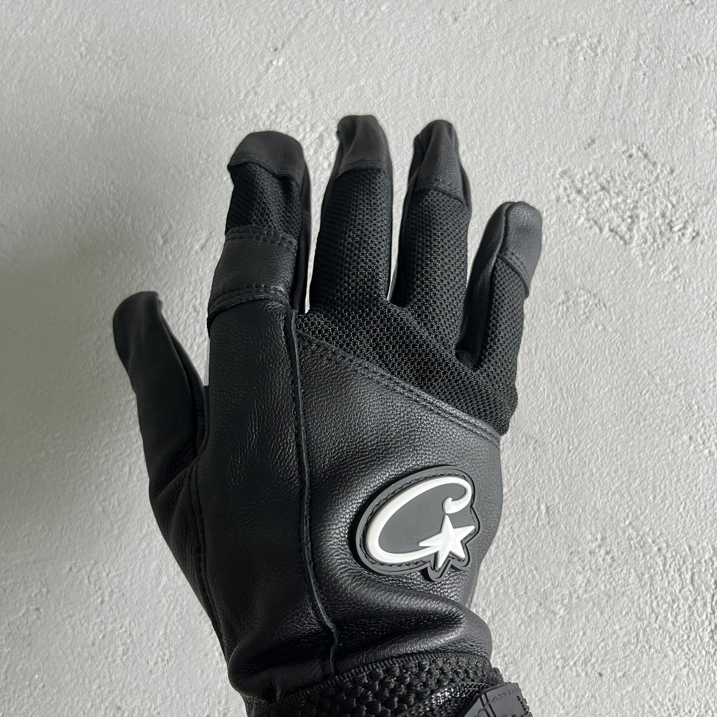 Gants en cuir noirs Corteiz
