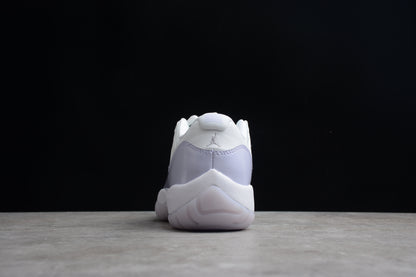 Air Jordan 11 Low "Pure Violet"