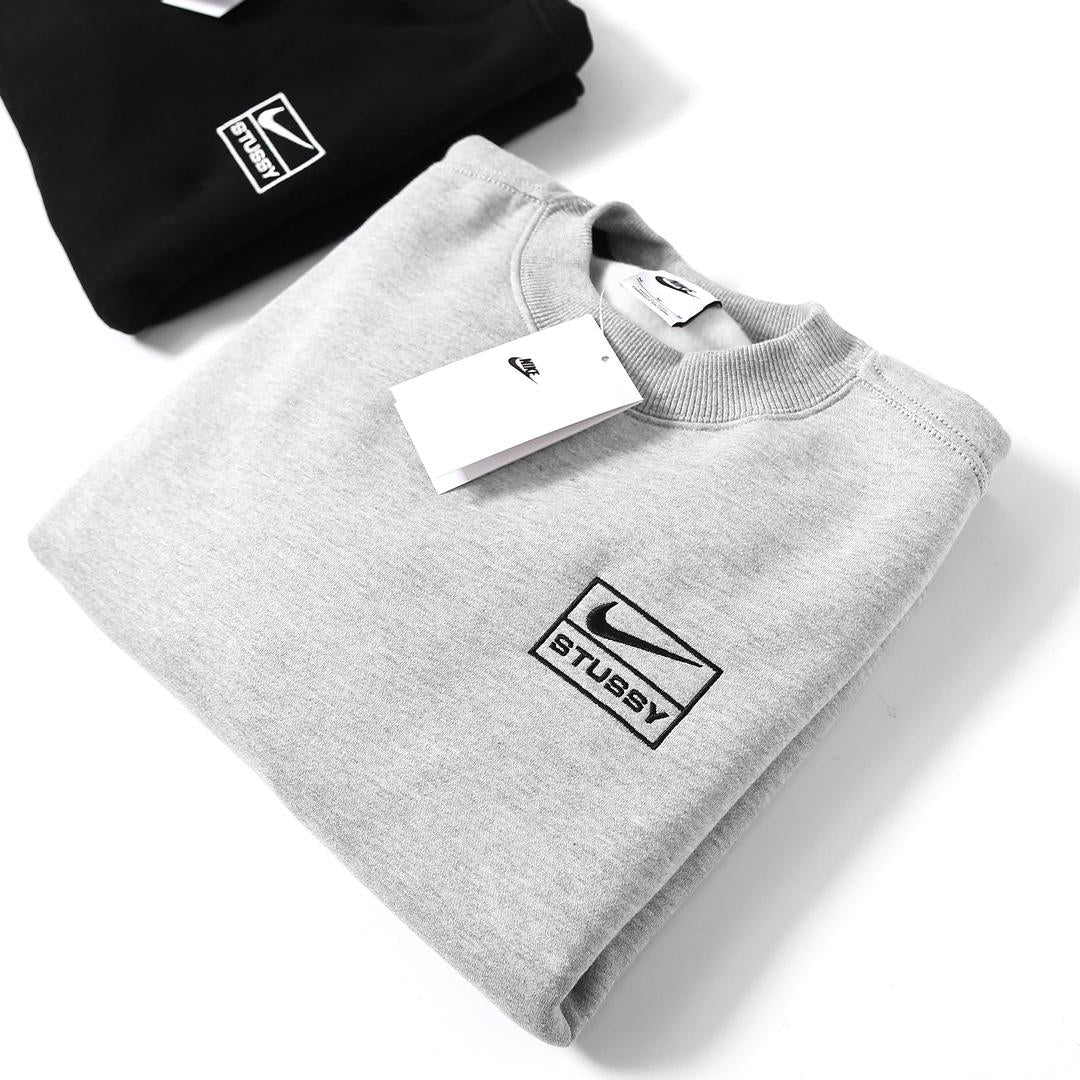 Pull Nike x Stussy