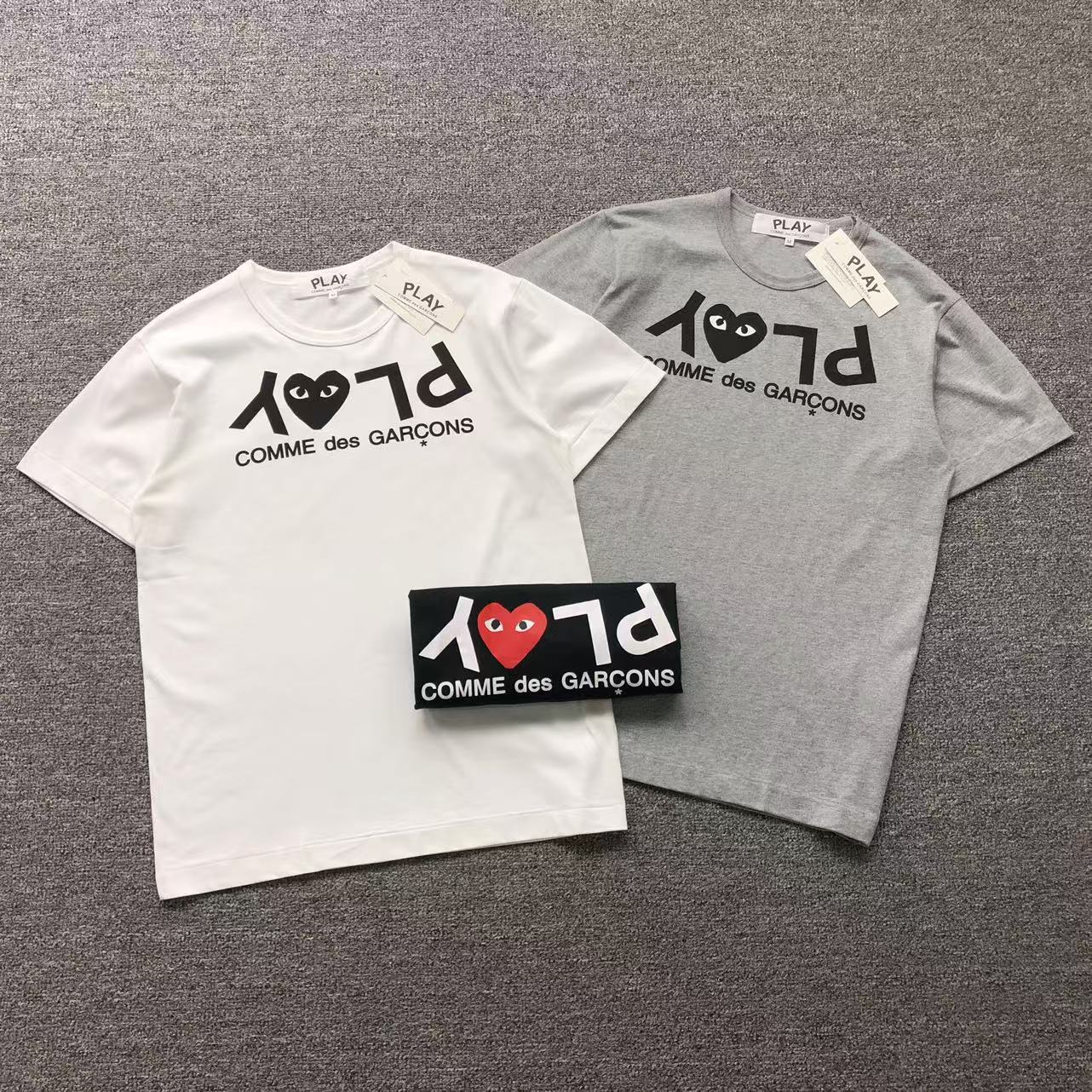 T-shirt Comme des Garçons