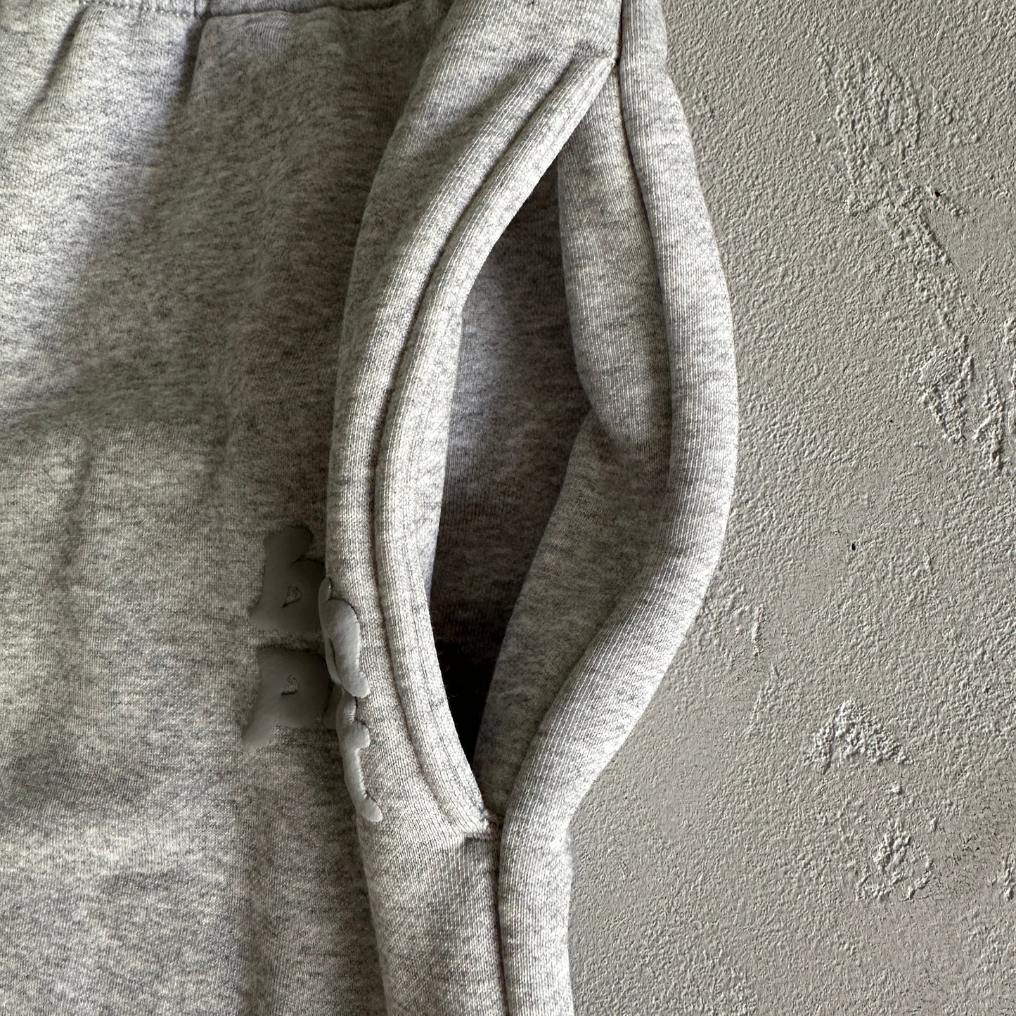 Broken P Cotton Short