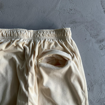Pantalon en velours Corteiz crème