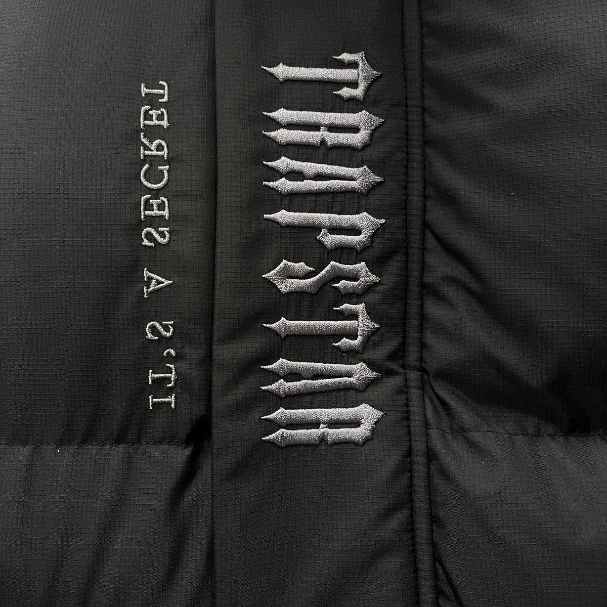 Chaqueta de plumón con capucha Decoded 2.0 de Trapstar