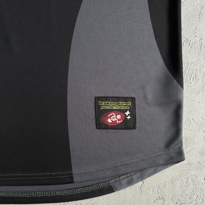 T-shirt de football Broken P