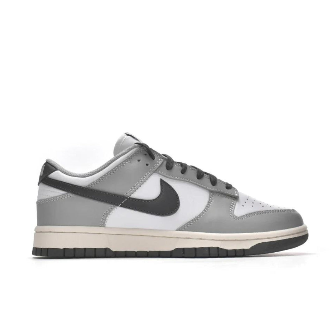 Nike Dunk Low Light Smoke Grey
