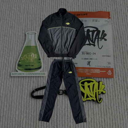 L'équipe des survêtements Synaworld