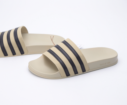 Pantuflas Adidas x FOG +10