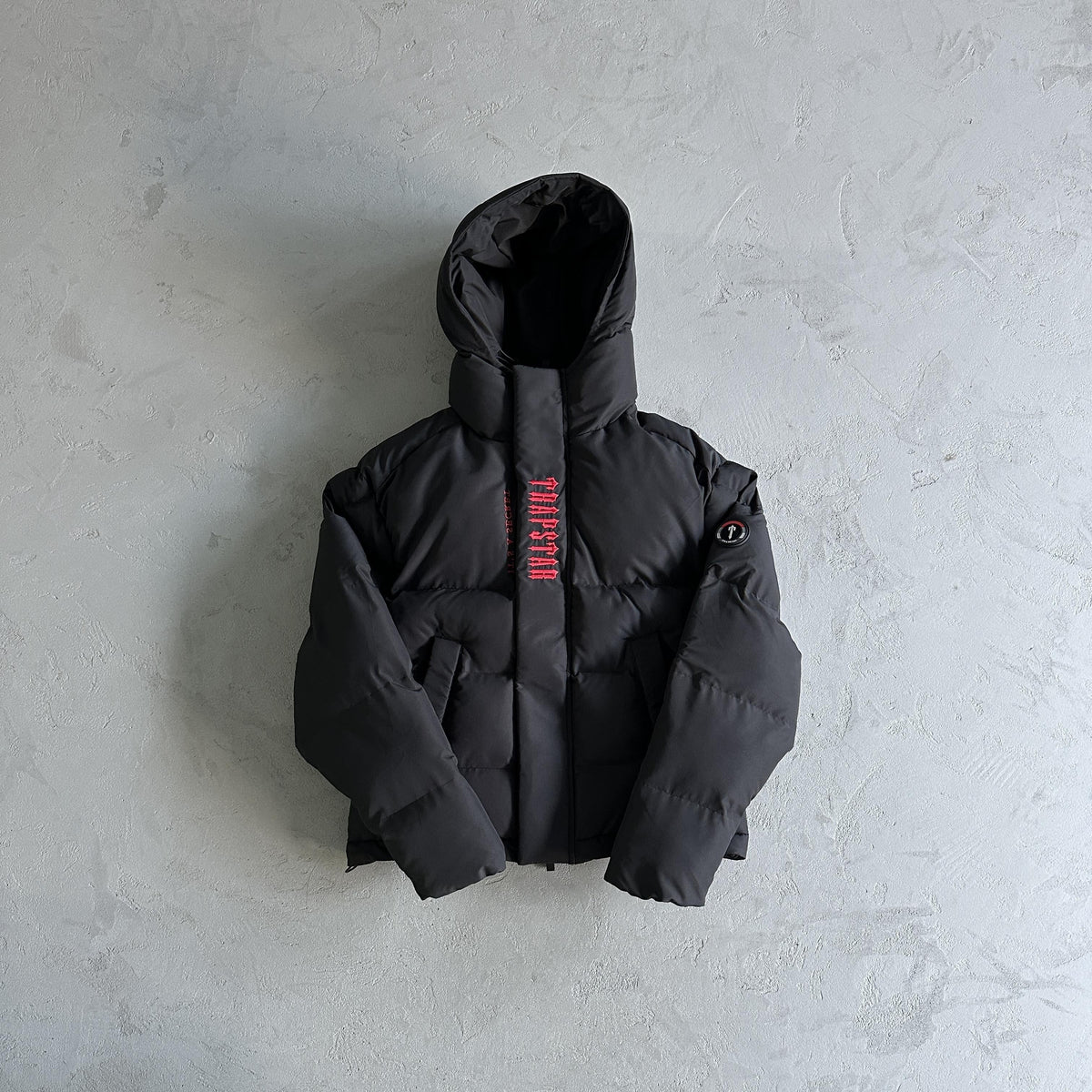 Trapstar Decoded Hooded Puffer Jacket 2.0 Nero / Infrarossi
