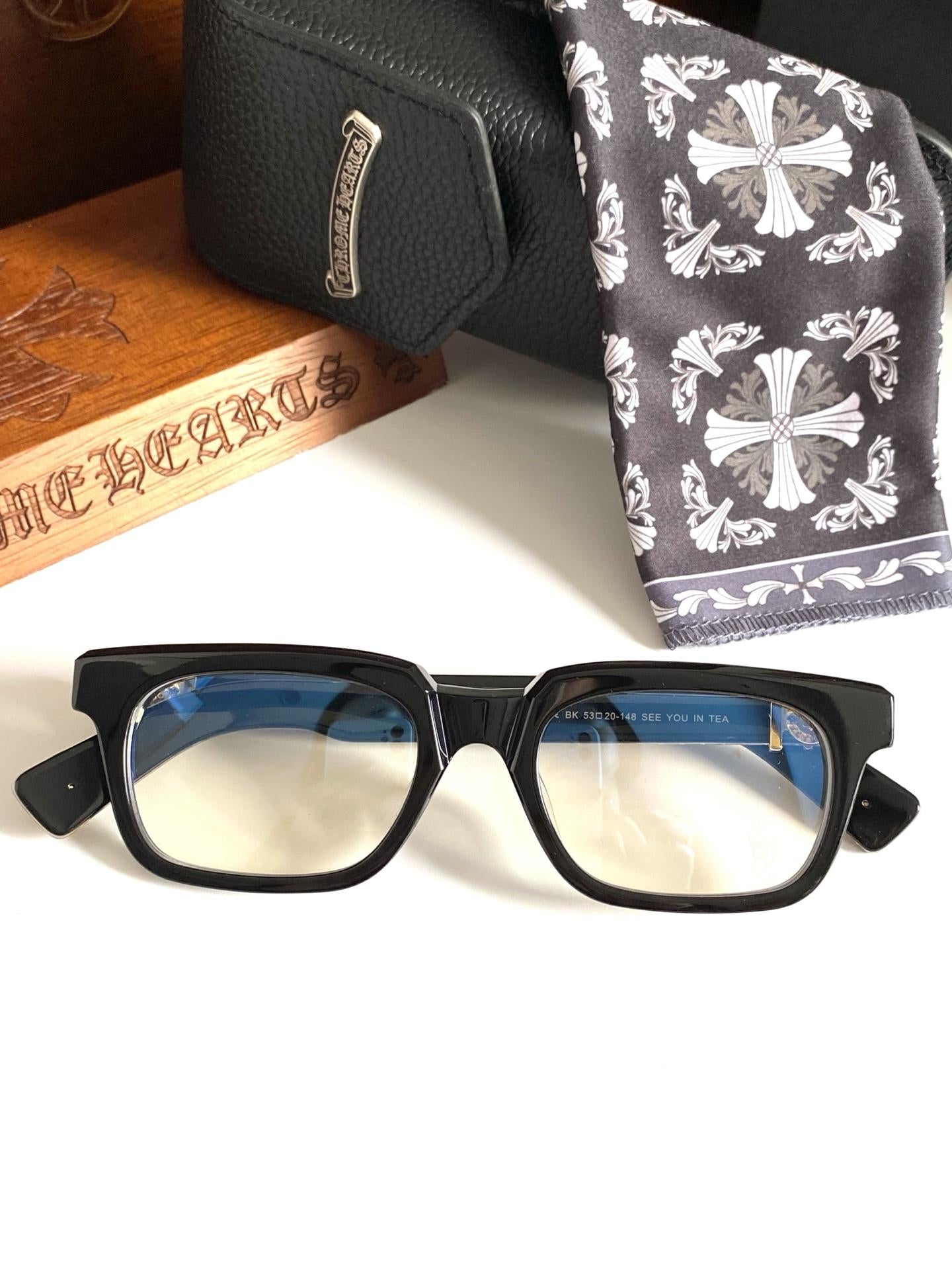 Lunettes Crome Hearts