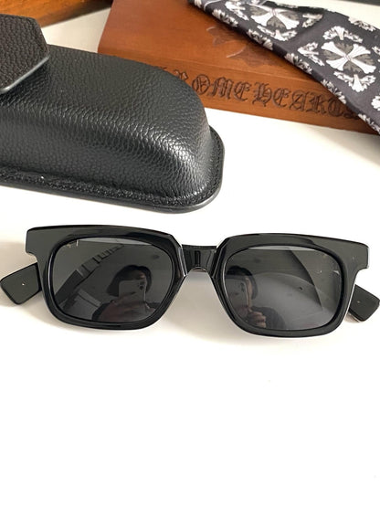 Lunettes Chrome Hearts