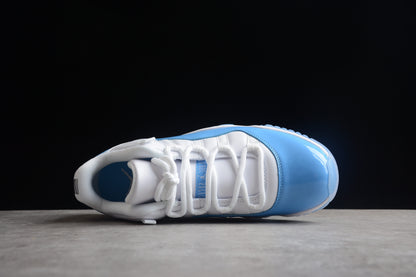 AJ 11 Low "Blanco y Azul Universitario"