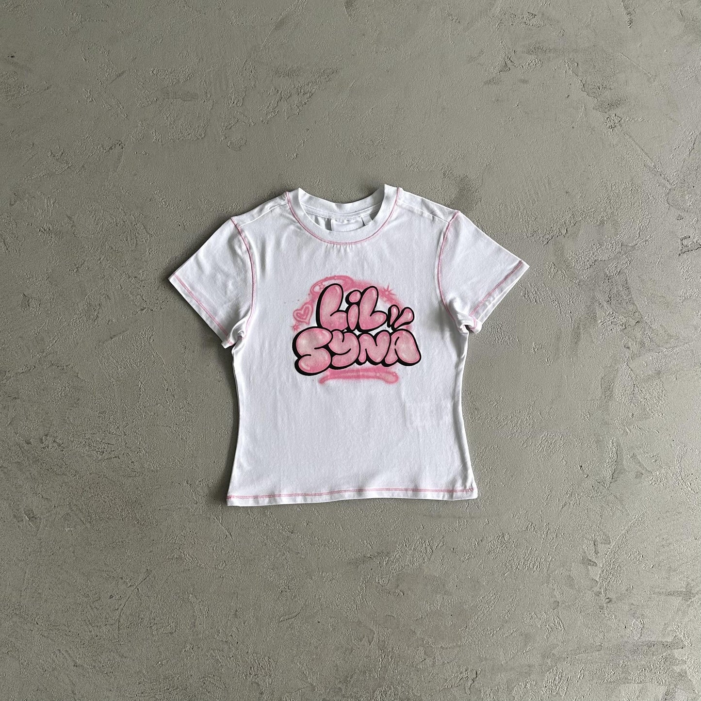 T-shirt court Synaworld pour femme