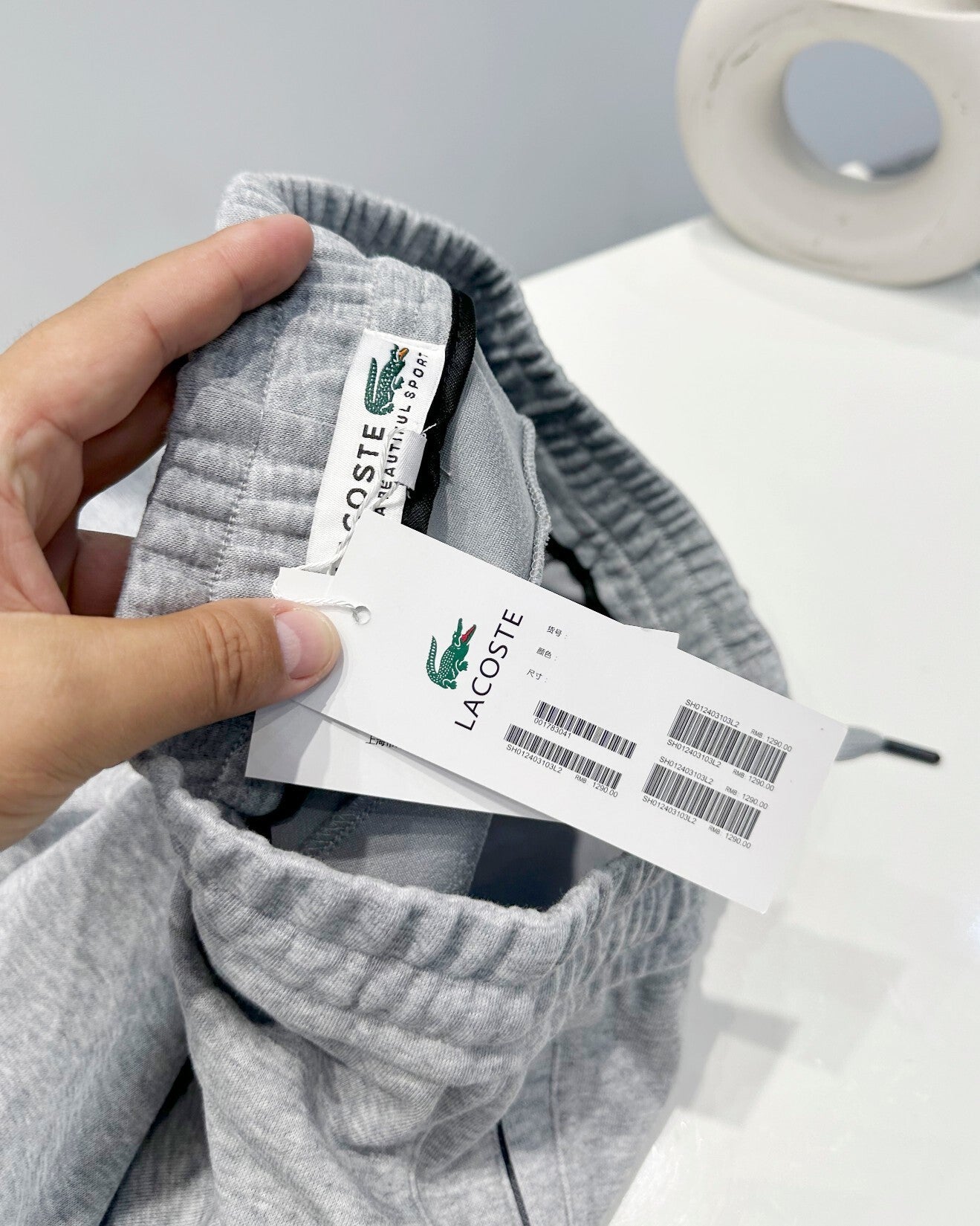 Pantalons Lacoste