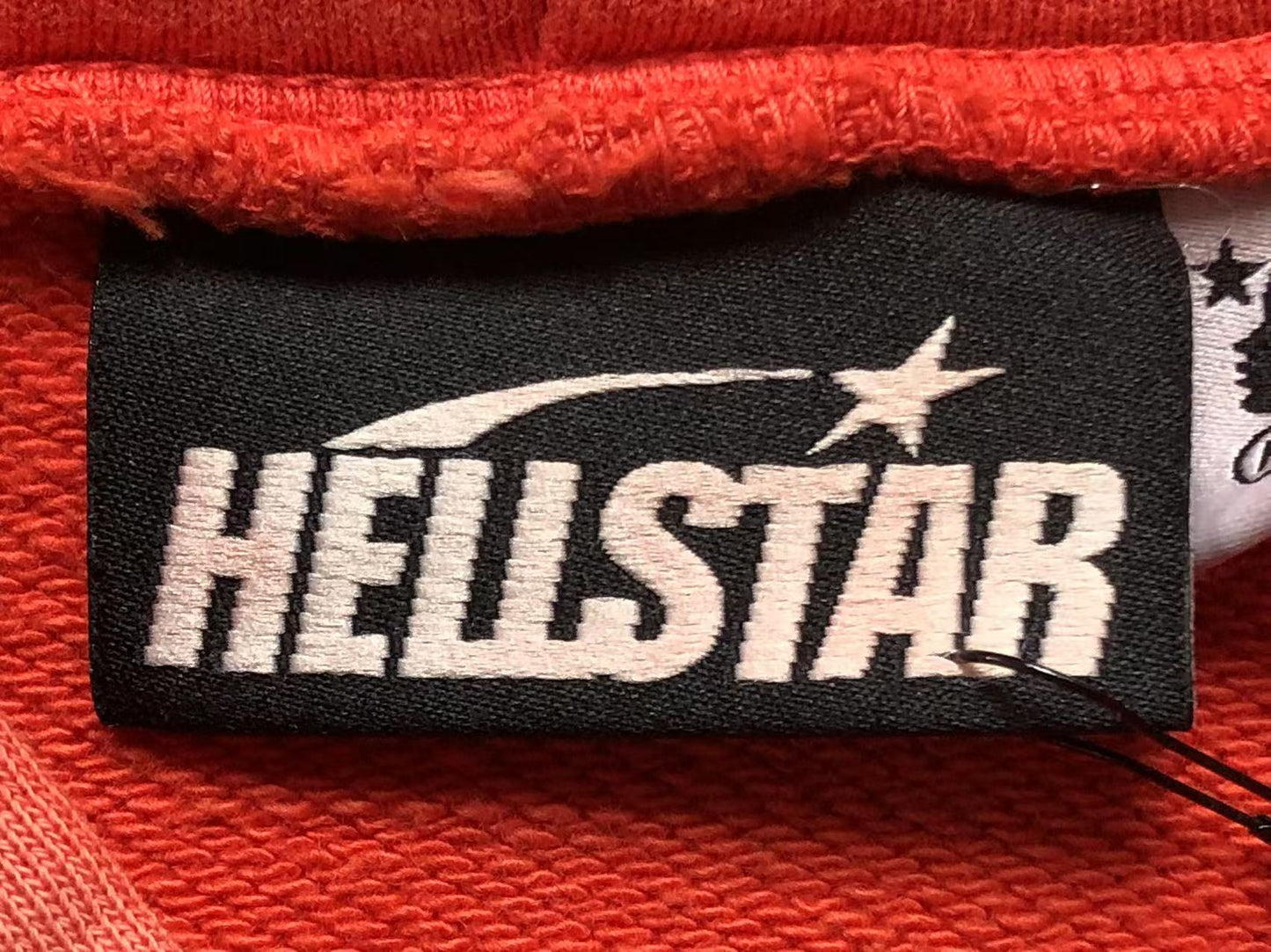 Ensemble short Hellstar