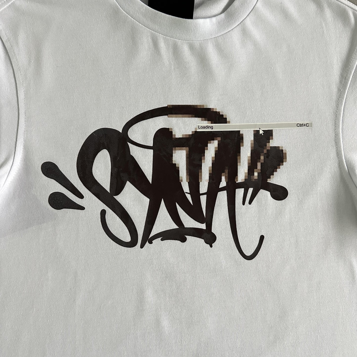T-shirt Synaworld en cours de chargement