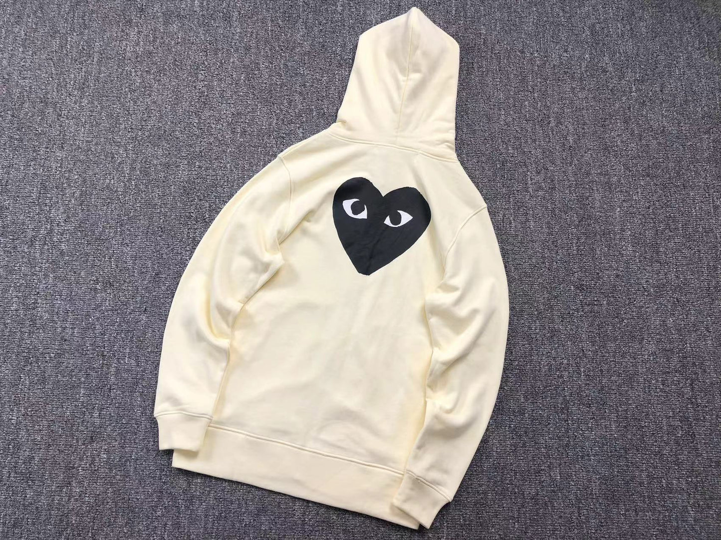 Sweat à capuche Comme des Garçons