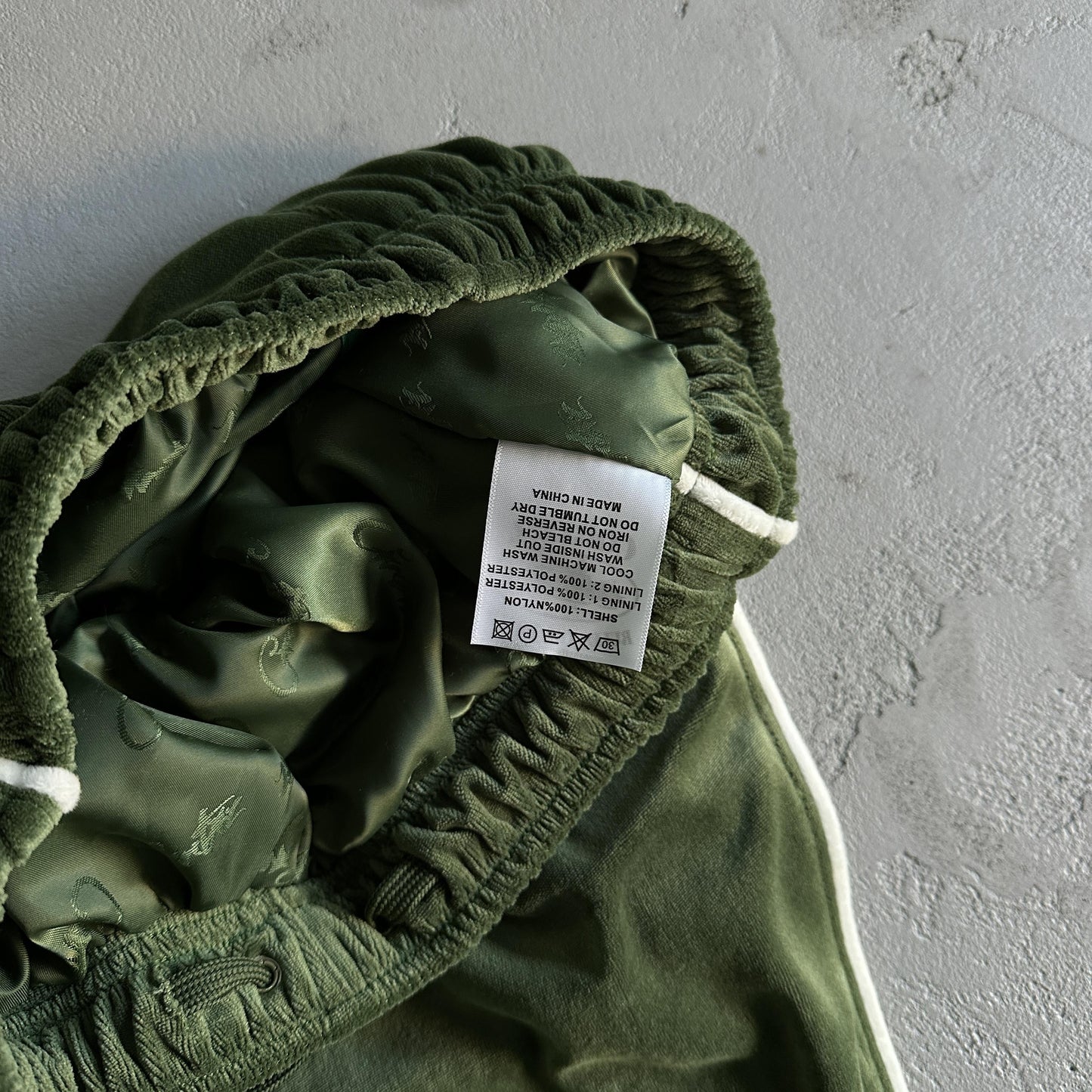 Pantalon en velours Corteiz vert