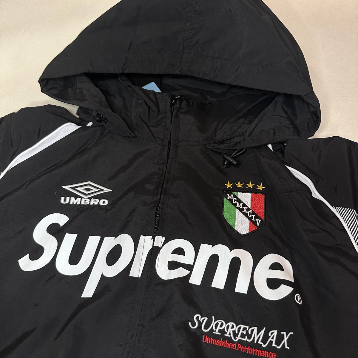 Pantalone Tuta Supreme x Umbro