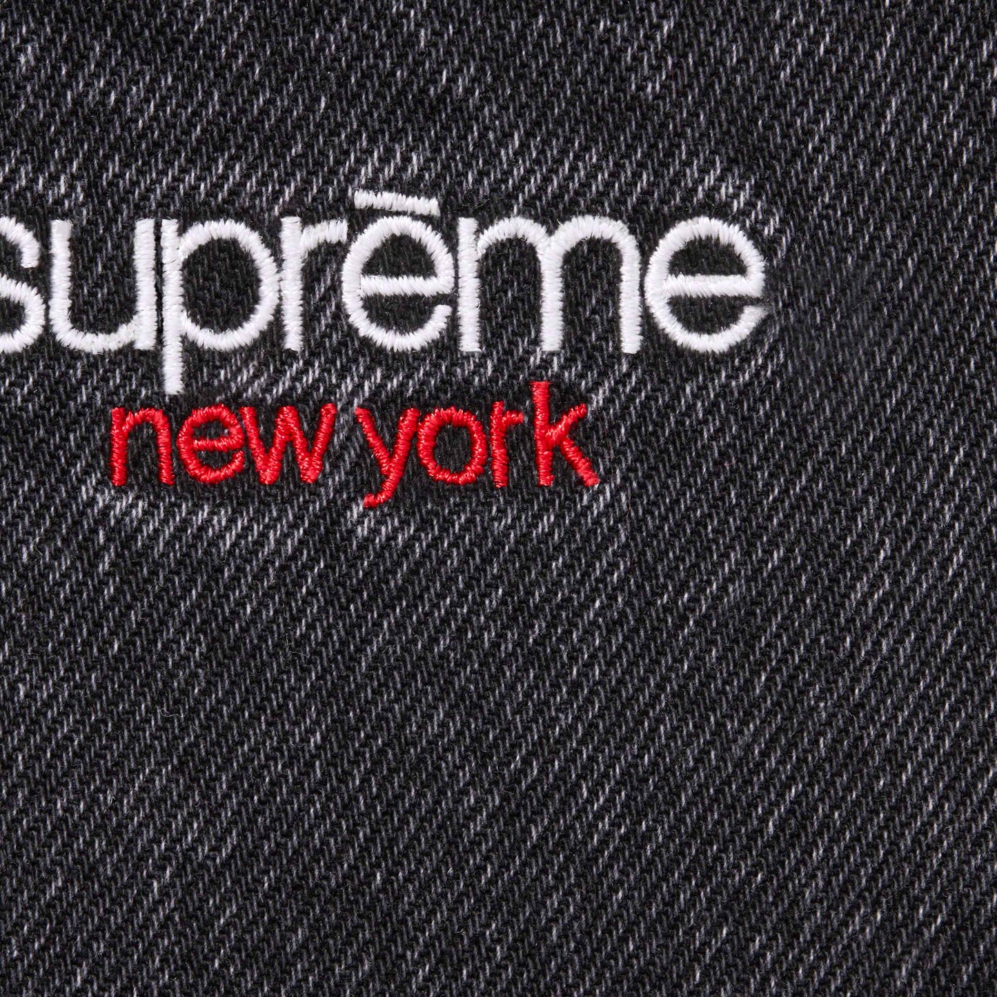 Jean ample Supreme