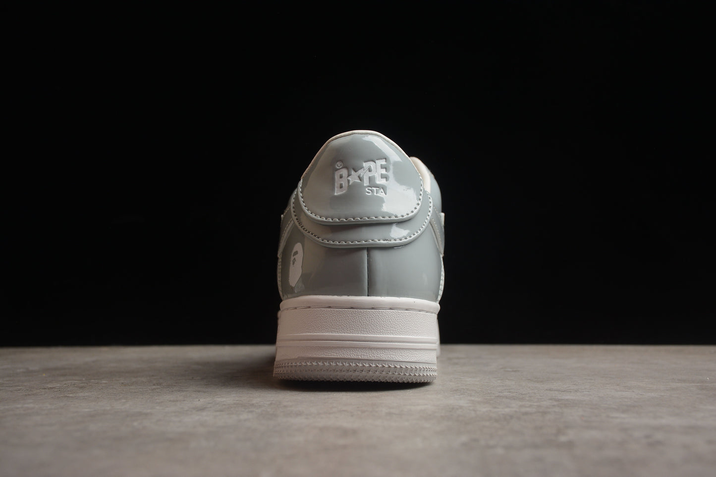 Bape Sta Cuir Verni Gris et Blanc