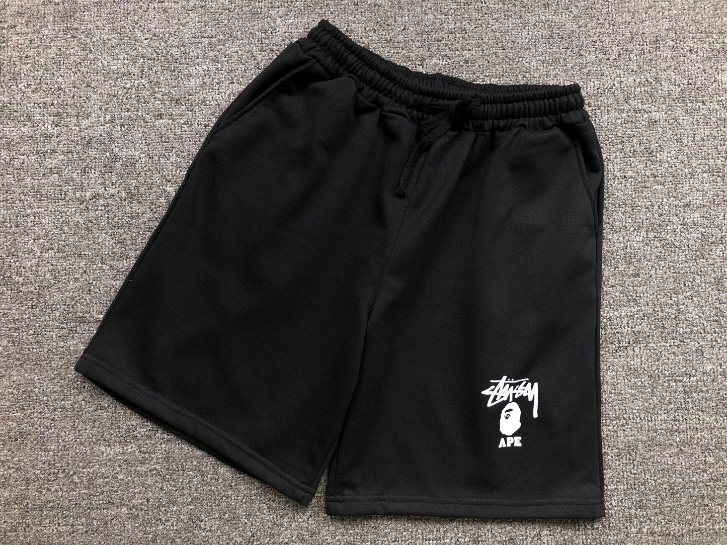 Short Bape x Stussy 19+