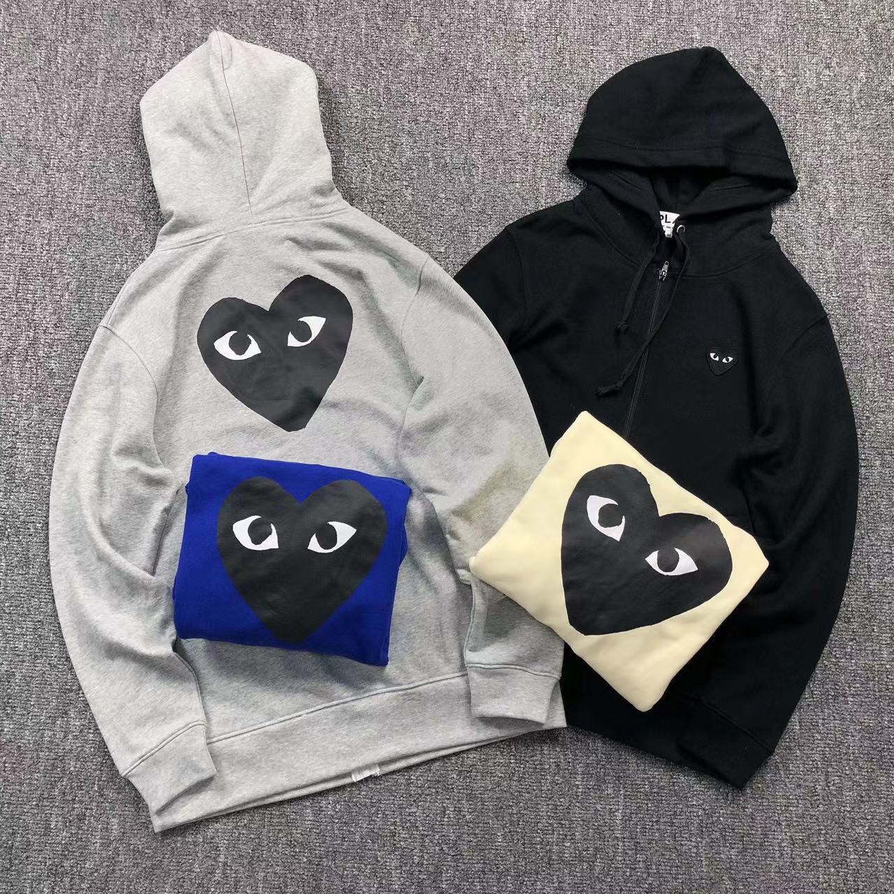 Sweat à capuche Comme des Garçons