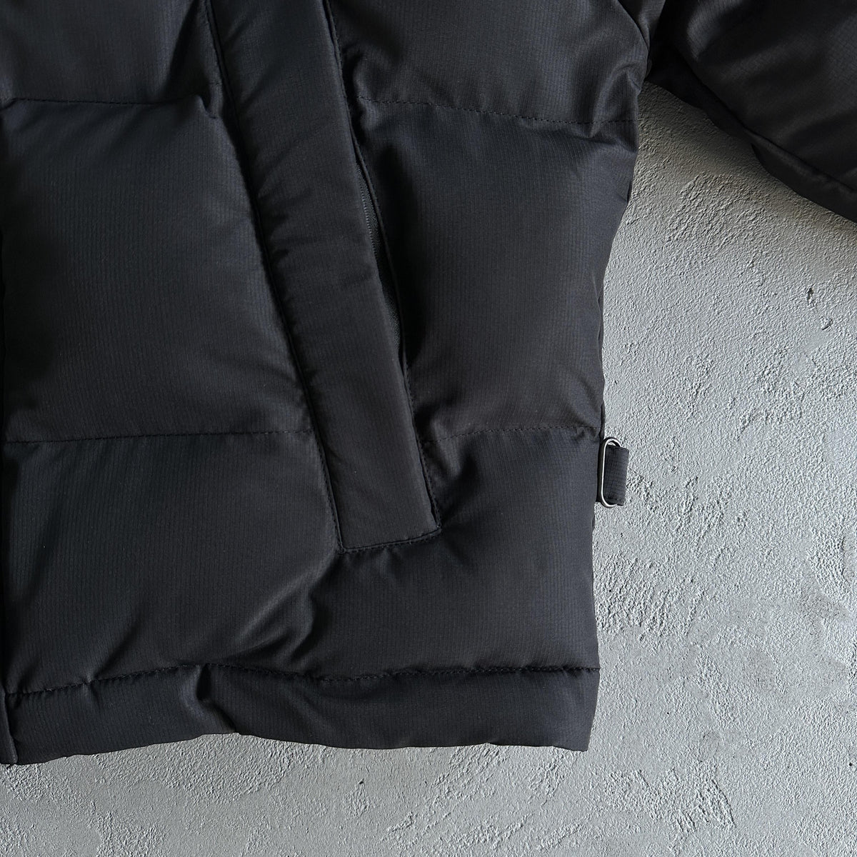 Trapstar Decoded Hooded Puffer Jacket 2.0 Nero / Infrarossi