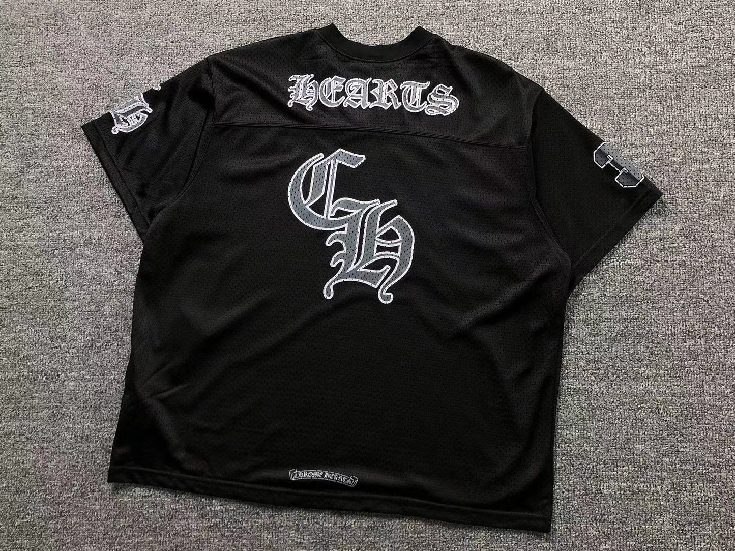 Ensemble court Chrome Hearts