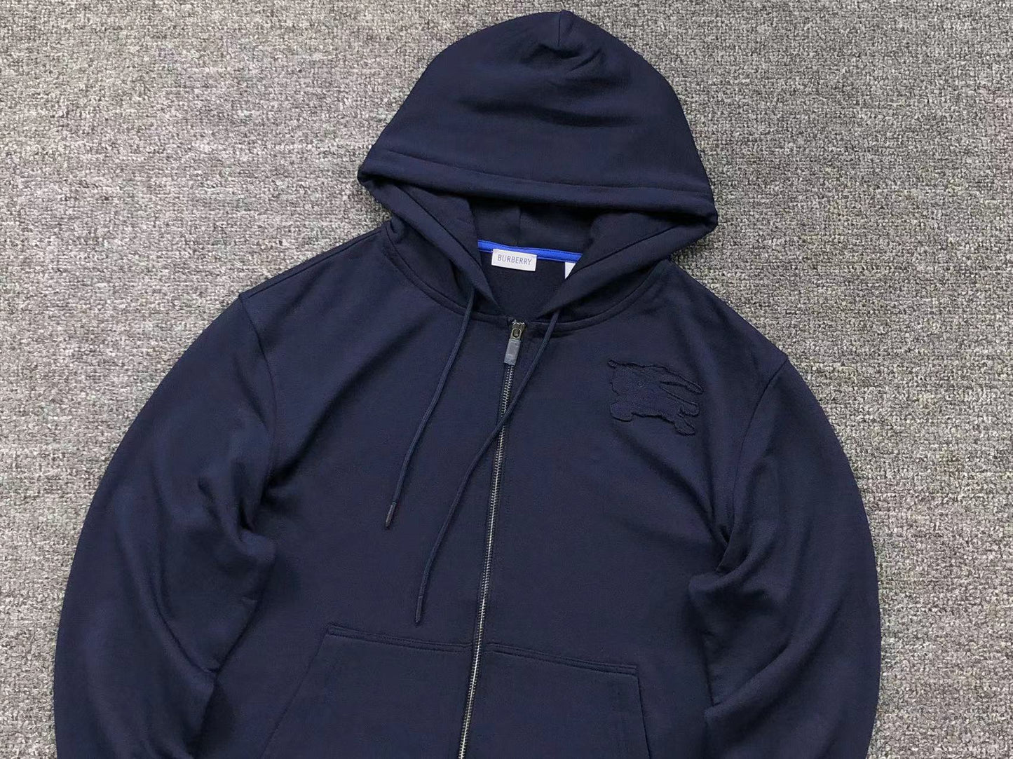 Sweat à capuche BB