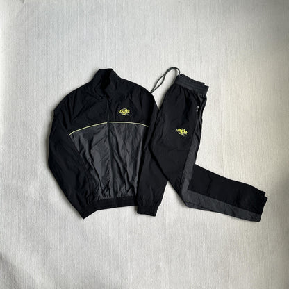 L'équipe des survêtements Synaworld