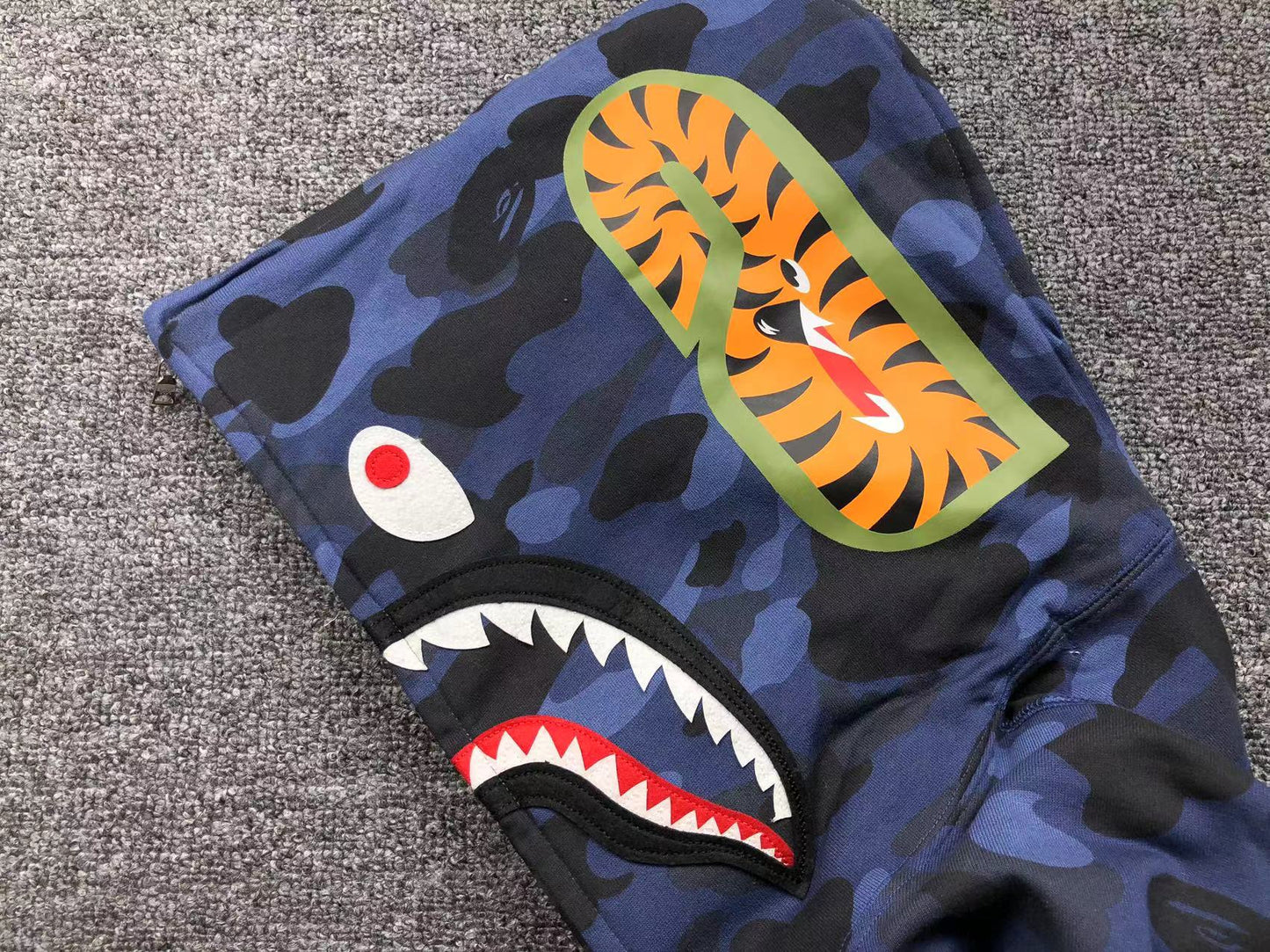 Sweat à capuche Bape