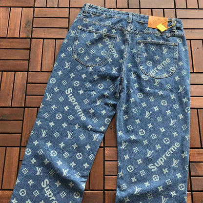Jeans a 5 tasche Supreme x Louis Vuitton in denim jacquard